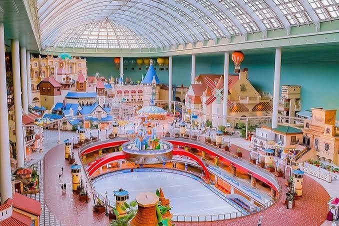 ロッテワールド (Lotte World)